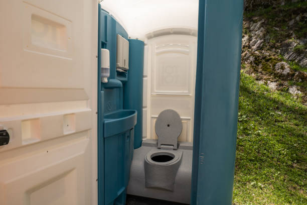 Portable Restrooms for Agricultural Sites in Hickam Housing, HI
